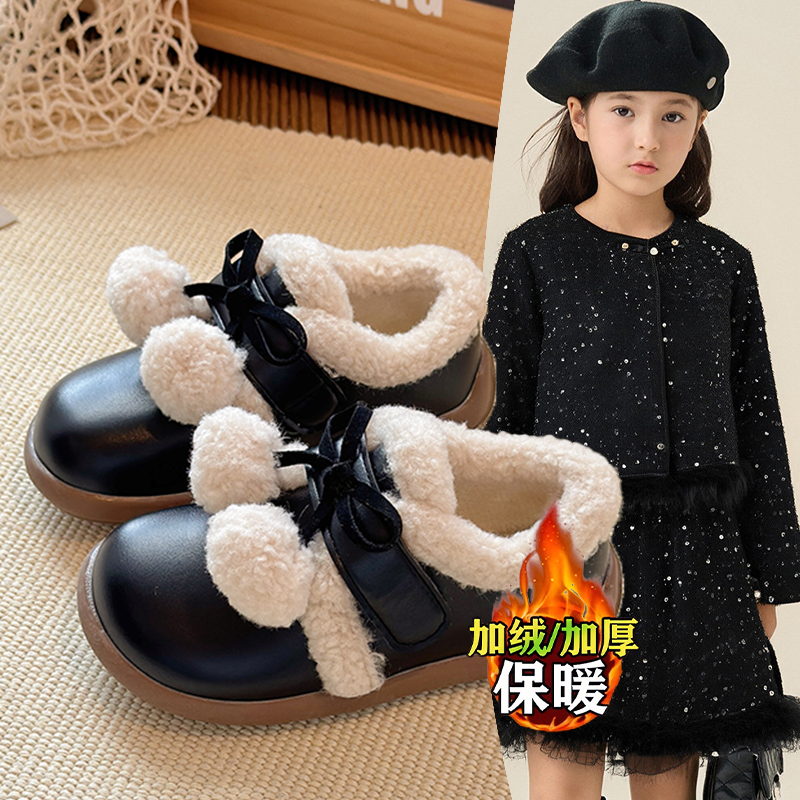 2025秋冬款蝴蝶结毛球翻毛边棉鞋洋气宝宝时尚软底舒适平底勃肯鞋