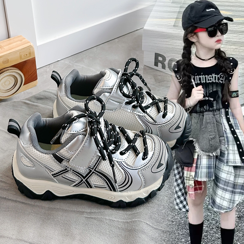 儿童2026春秋新款户外登山跑步鞋女童小众个性潮酷洋气百搭运动鞋