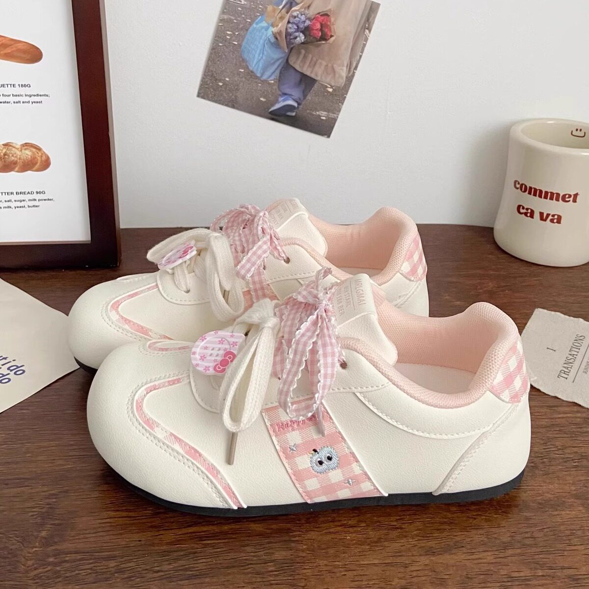 女童鞋子粉色洋气2026年春秋新款中大童低帮板鞋韩版百搭女孩单鞋