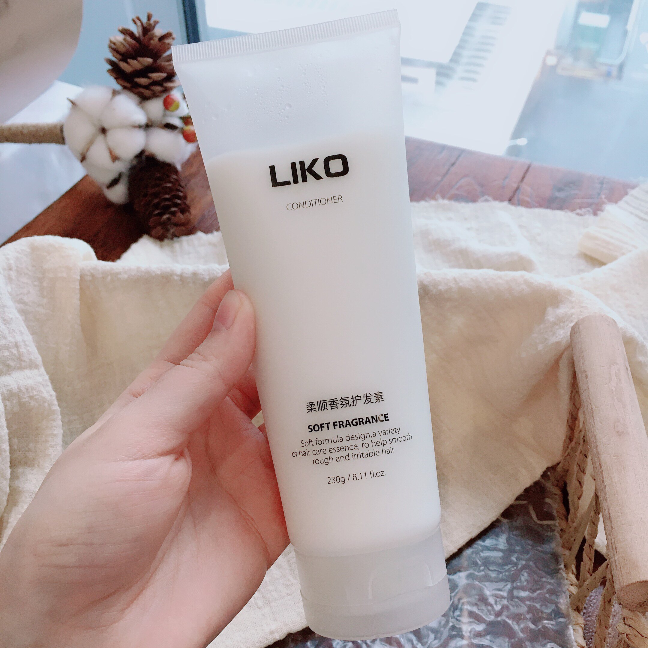 柔顺香氛护发素持久留香