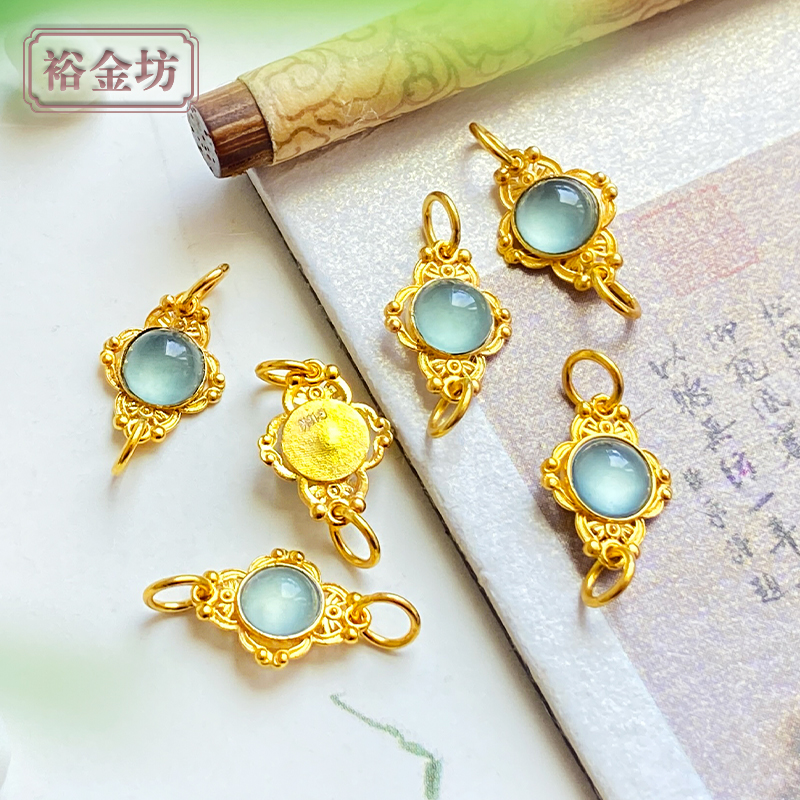 18K金镶蓝水翡翠鸢尾花双耳牌
