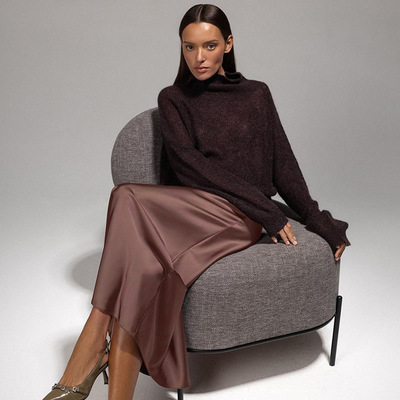 女士通勤直筒修身半身长裙