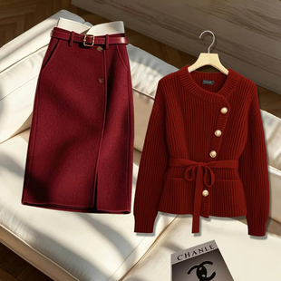 2024秋冬季 穿搭一整套安可拉红针织毛衣百搭轻熟半身裙两件套 新款