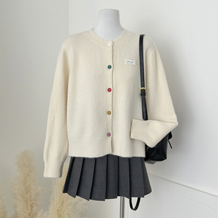 女毛衣2025新款今年流行爆款撞色拼接秋冬搭配半身裙的针织外套