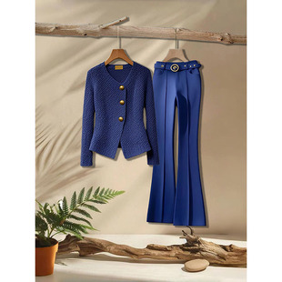 秋冬轻奢高级感蓝色长袖针织衫女2024新款法式小香风上衣裤子套装