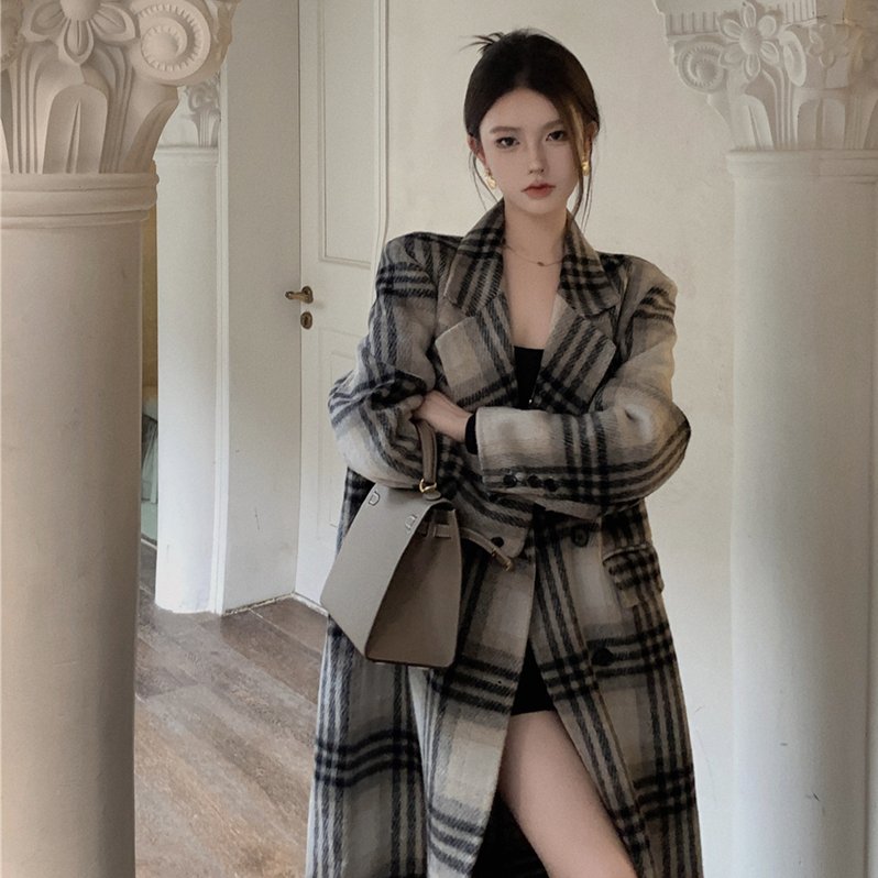 实拍秋冬复古格子英伦风长款毛呢大衣外套女