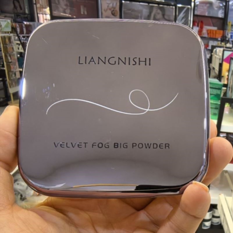 靓妮诗绒雾粉饼定妆控油遮瑕粉质细腻防水防汗自然清透哑光粉饼