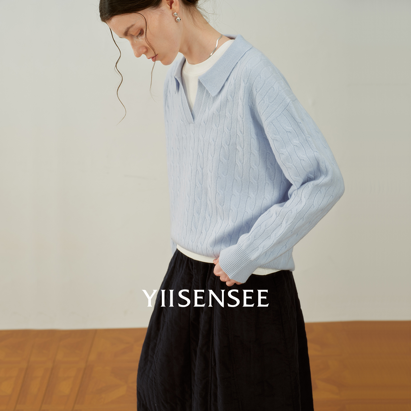 YIISENSEE 老钱风重工100%绵羊毛立体绞花Polo领针织麻花毛衣女秋