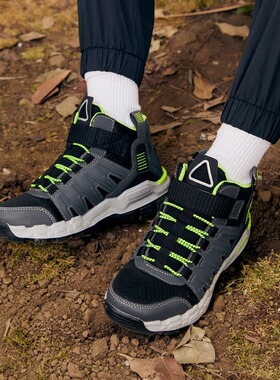 Skechers斯凯奇男童新款高帮户外防滑缓震登山靴子运动鞋97900L