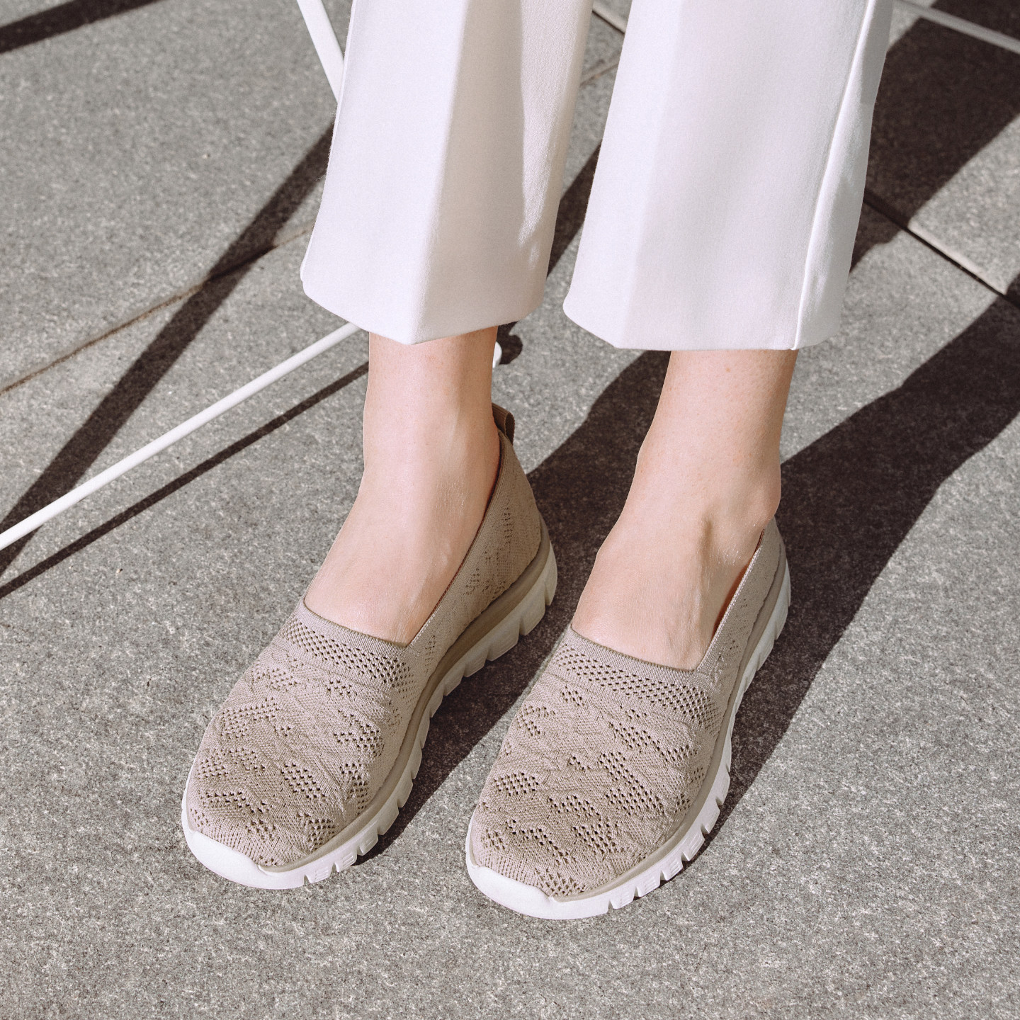 Skechers斯凯奇女鞋2025新款镂空透气蕾丝休闲鞋一脚蹬浅口单鞋