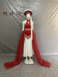 白族服装女少数民族舞蹈演出服民族头饰云南苗族服饰大理爆款旅拍
