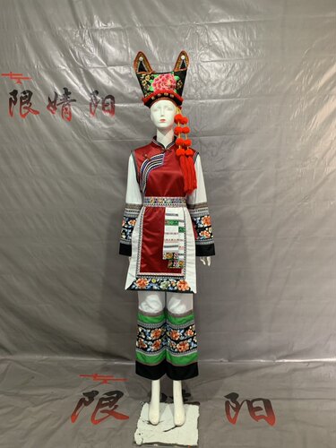白族民族服装成人大理少数民族白族成人服装舞蹈表演兔子耳朵帽子