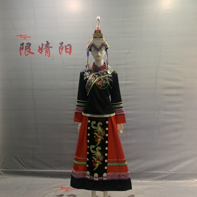 2022年畲族女装舞台表演服高档民族大码服饰短裙套装秋冬季节长款