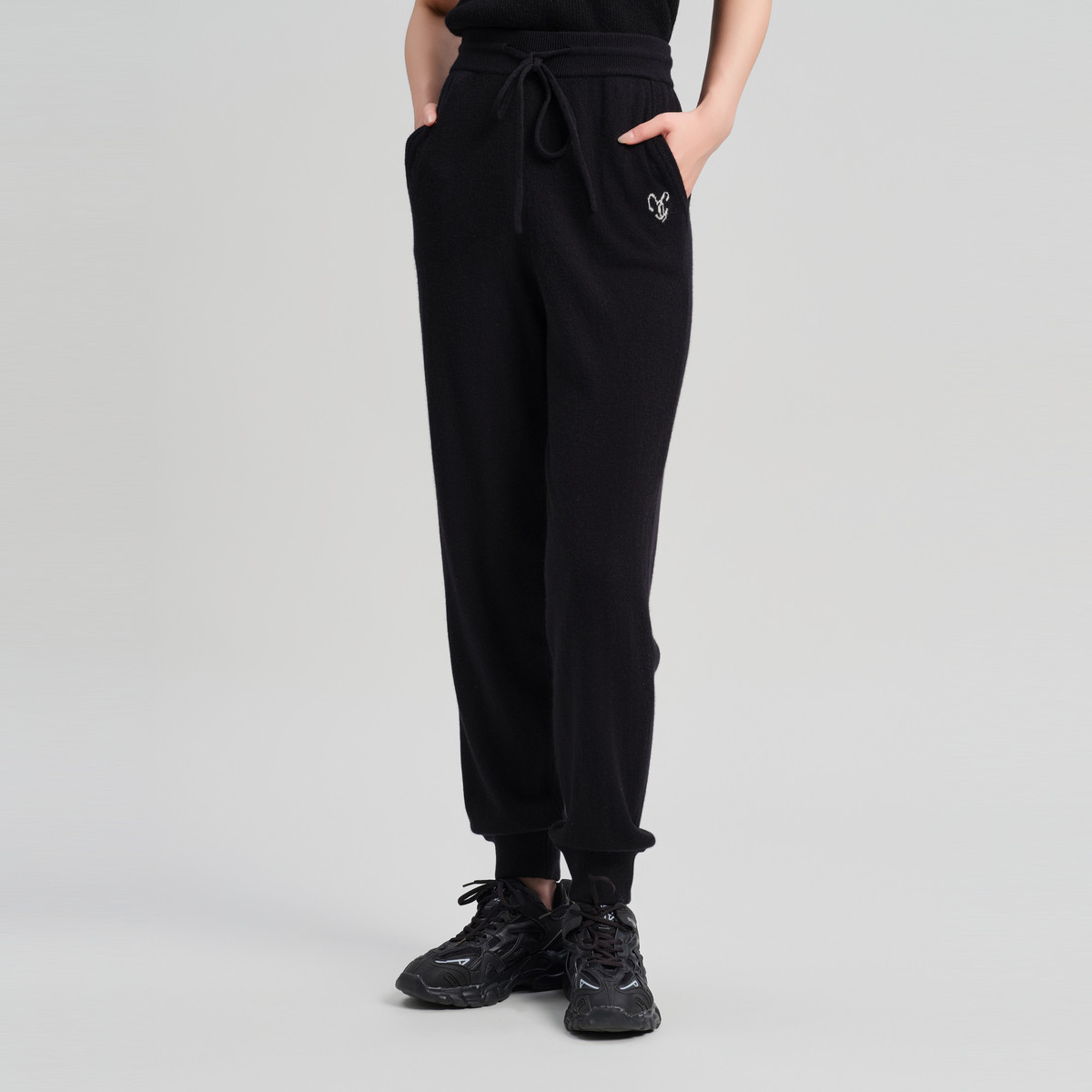 软糯束脚针织长裤通勤实穿