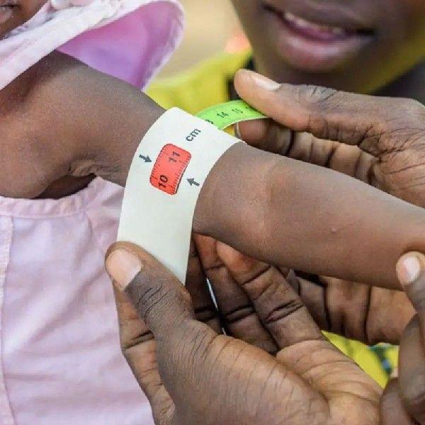 E1PD Plastic, Reusable Head Measuring Tape Infant Head