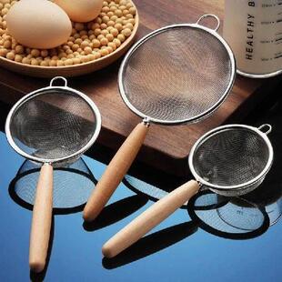 Wooden Handle Stainless Steel Small Colander Fine Mesh Oil