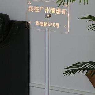 創(chuàng)意落地發(fā)光立牌定制 我在那里想你指示牌 廣告展示牌 可充電立式