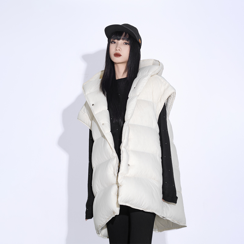 LOU&ZING中长款连帽羽绒服