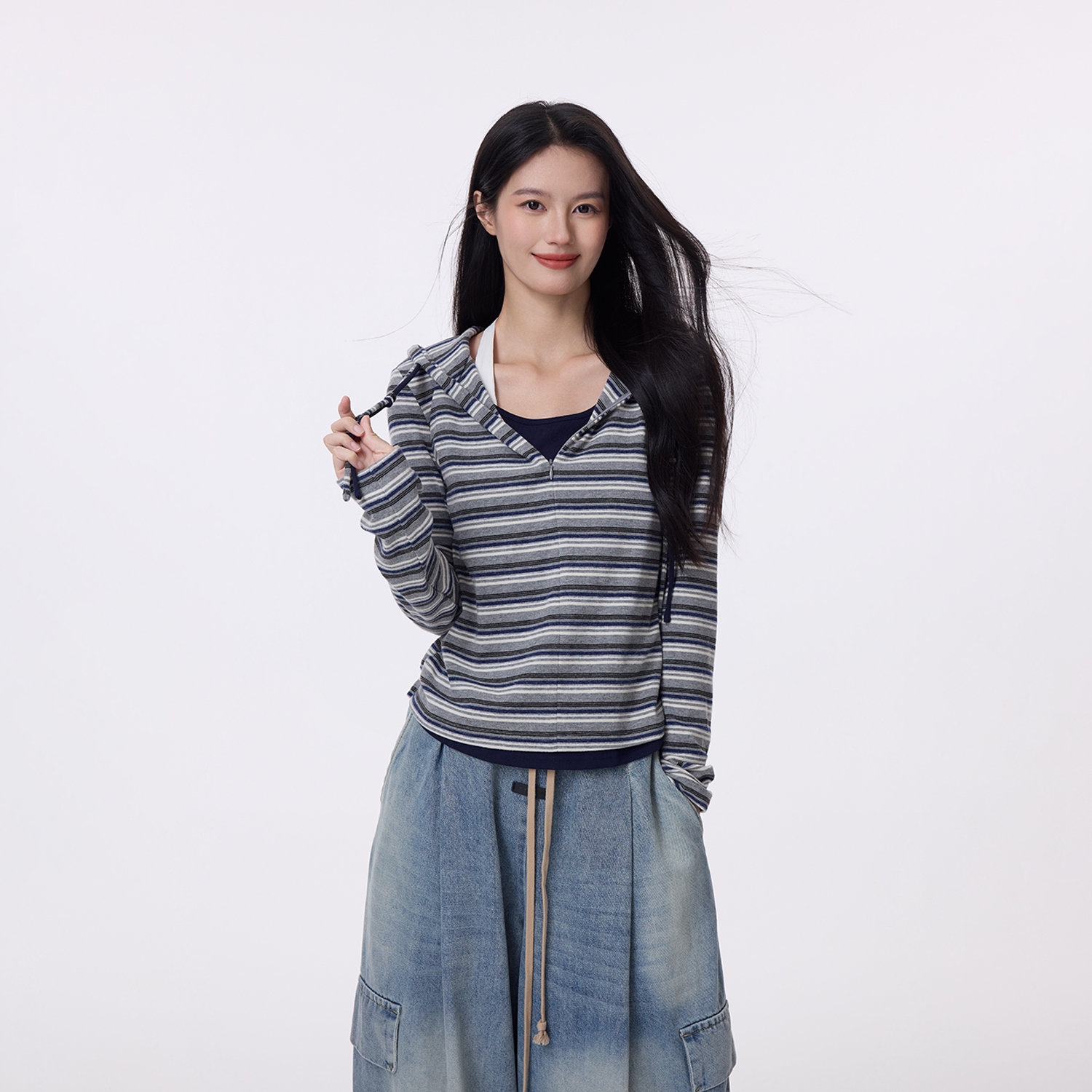 LOUZING连帽假两件针织卫衣女26秋新款条纹加厚减龄长袖套头T恤潮