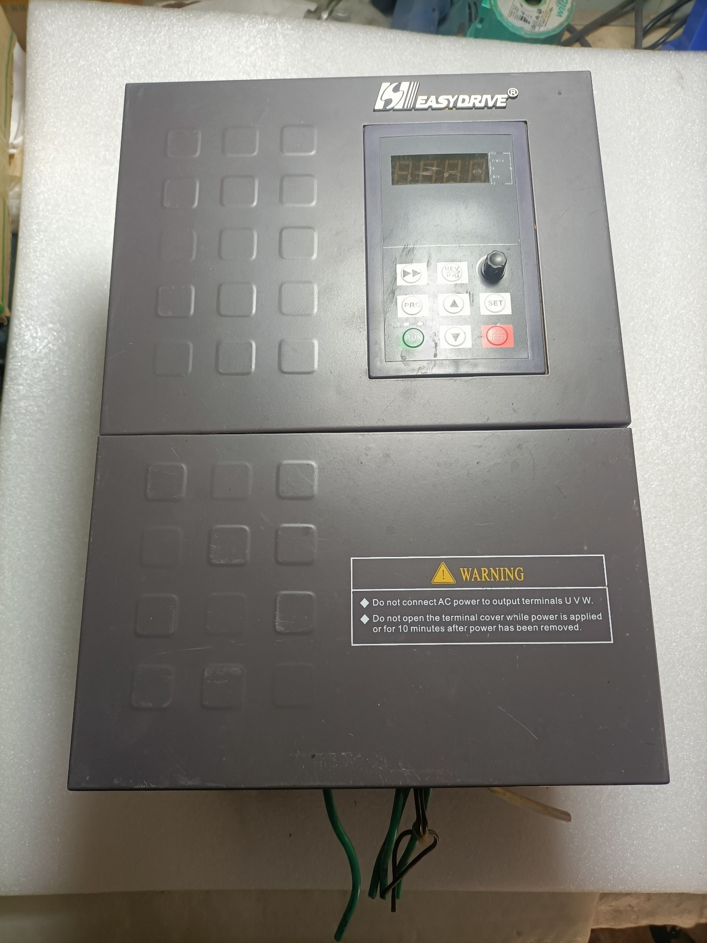 易驱 变频器CV3100 ，380v 15kw，正常使用的，