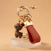 新品 檀木鹿小羊皮手绳钥匙扣挂件网红ins情侣一对书W包挂饰汽车钥