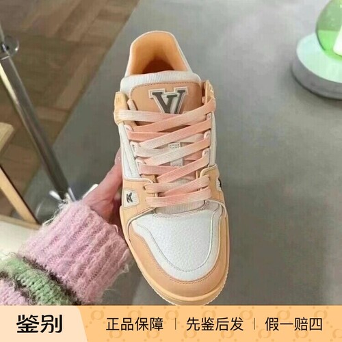 LV路易威登牛皮拼色运动鞋