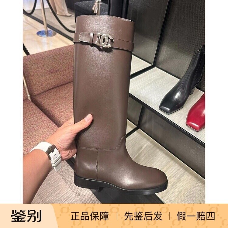 香奈儿新款牛皮银扣骑士长靴