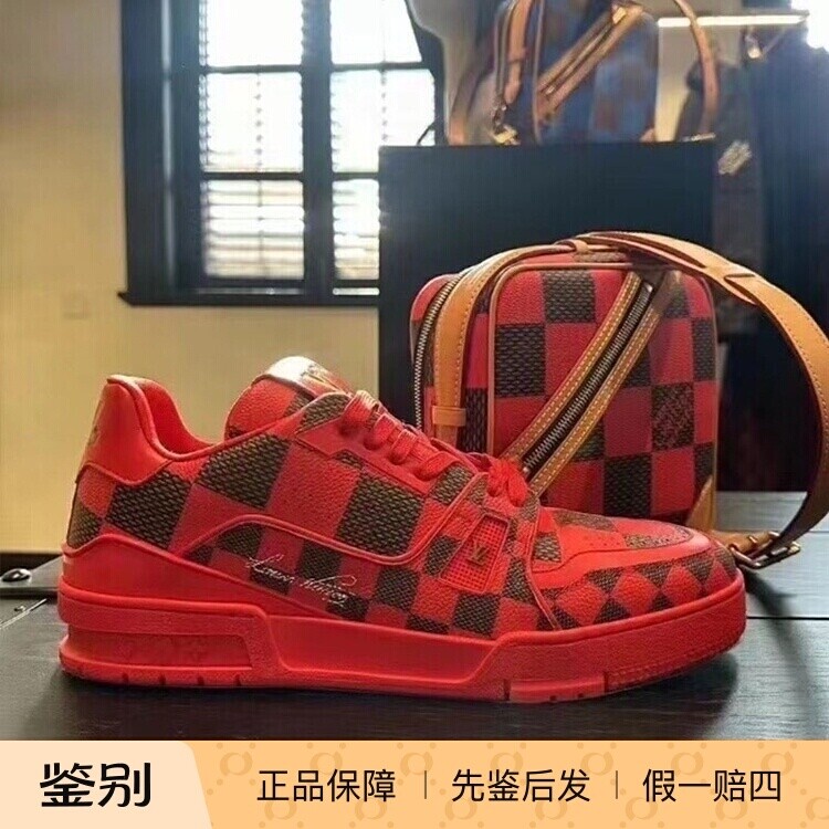 红色男鞋路易威登运动棋盘格