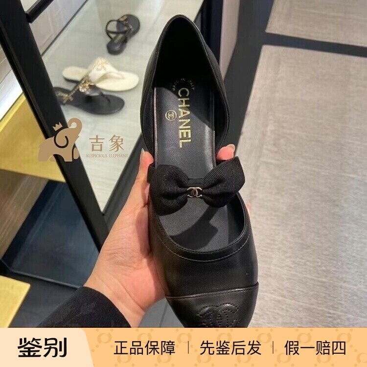 Chanel新款黑色牛皮蝴蝶结凉鞋