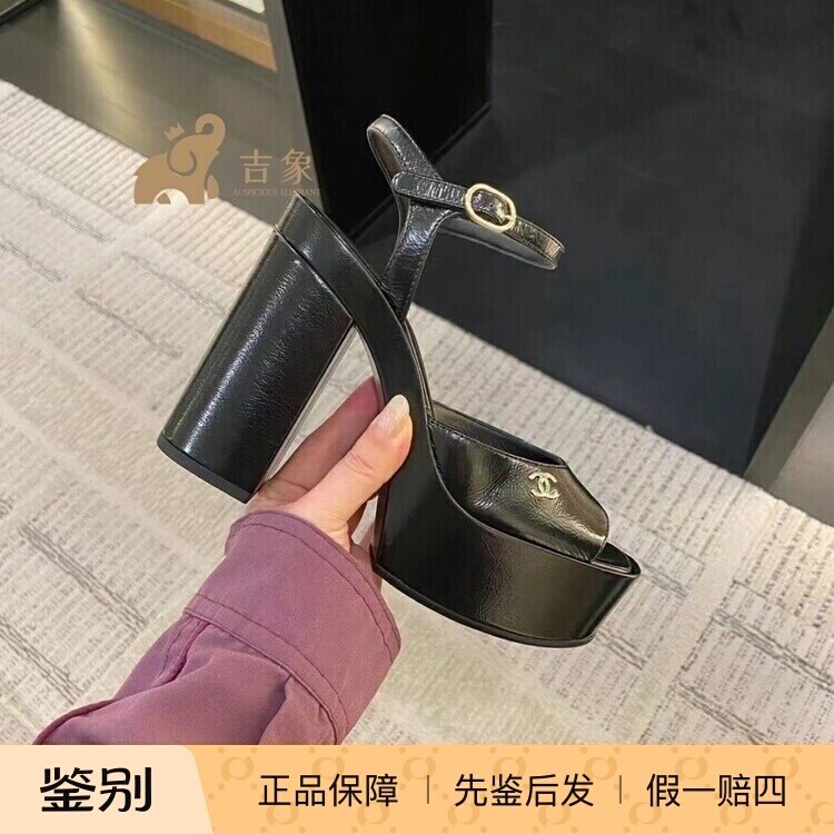 Chanel香奈儿24A新款黑色凉鞋