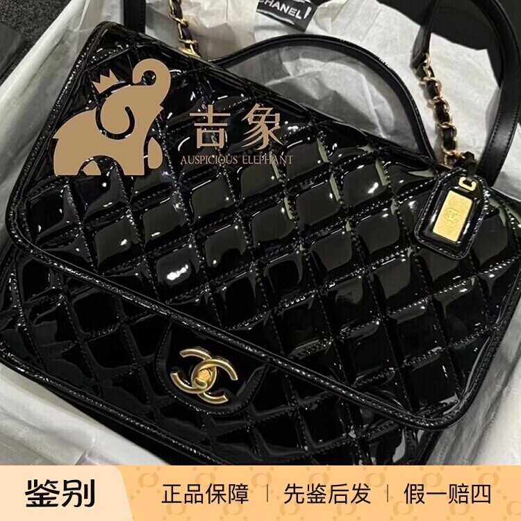 Chanel复古漆皮菱格纹百搭双肩包