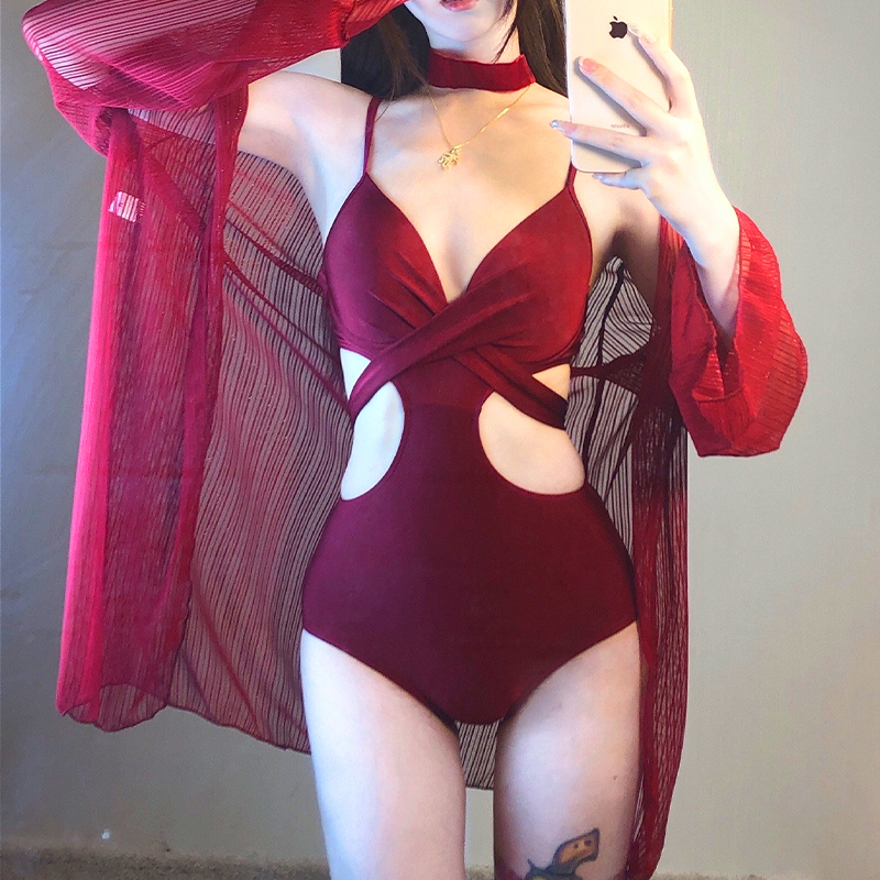 速发红色钢镂小胸聚拢托度连体性感罩衫2件套防晒空假夏