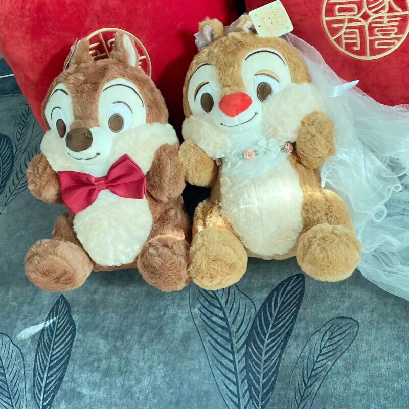 速发可爱情侣花栗鼠毛绒玩具婚庆玩偶新婚礼物压床娃娃一对送新人