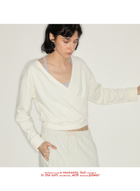 piisuer 运动瑜伽外套 交叉开领长袖卫衣