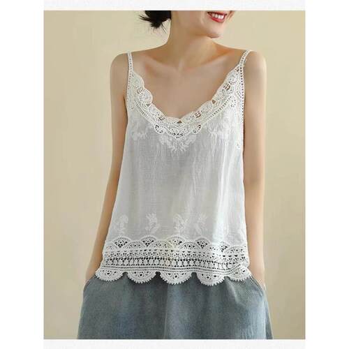 Loose cut out lace suspender top for women宽松镂空蕾丝上衣女