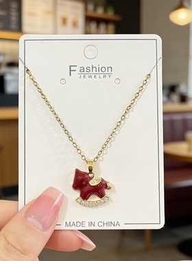 中式复古红色小马摇摇马锁骨链