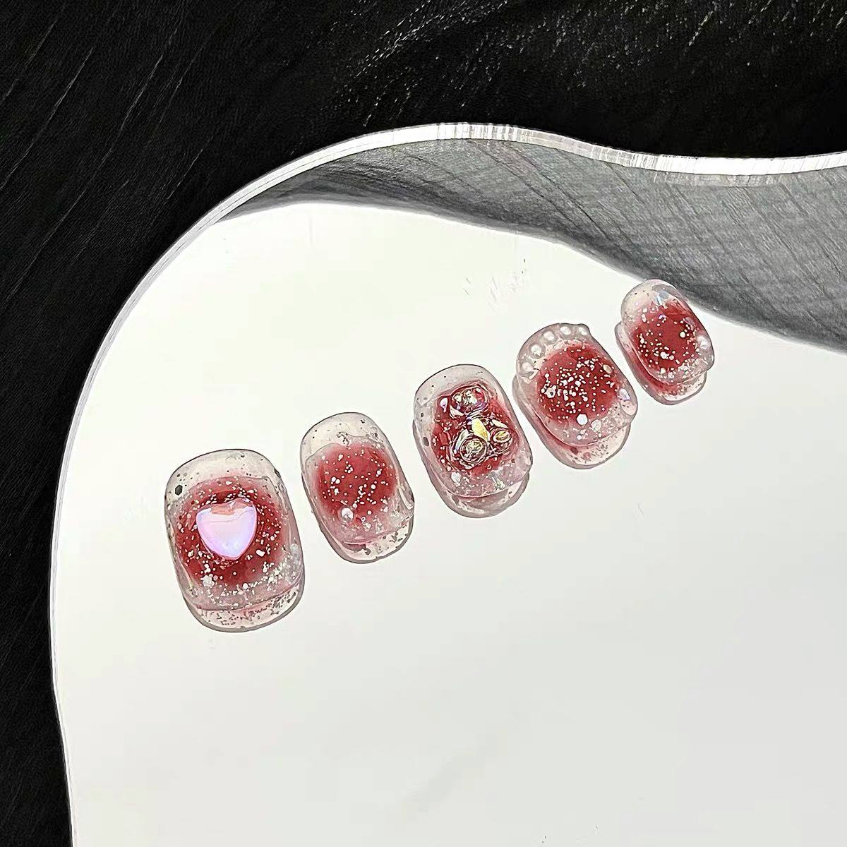 纯手工儿童穿戴甲女童美甲树莓熊|美式甜心冰透腮红晕染美甲水晶,彩妆/香水/美妆工具,美甲工具,淘宝优惠券,粉丝福利购,淘宝优惠卷