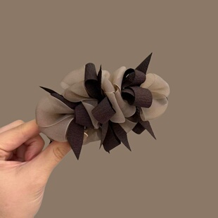 韩国复古设计蝴蝶结发夹头饰2026新款高端简约香蕉夹女扎马尾抓夹