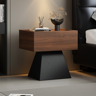 2026意式极简床头柜实木家用免漆高级感卧室烤漆悬浮式床头收纳柜