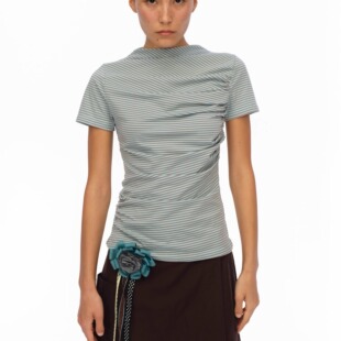 T恤 正肩收腰短袖 oinimi 软雕塑褶皱tee