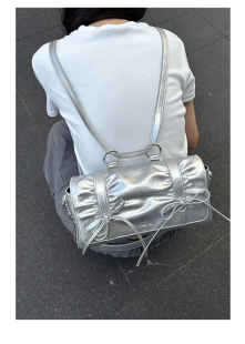 黑 银 多背法双肩腋下包斜跨包 软雕塑褶皱蝴蝶绳结剑桥包 oinimi