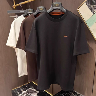 Z亚2025秋冬新款 厚款 时尚 男士 休闲T恤 横条徽章纯色圆领短袖 欧洲