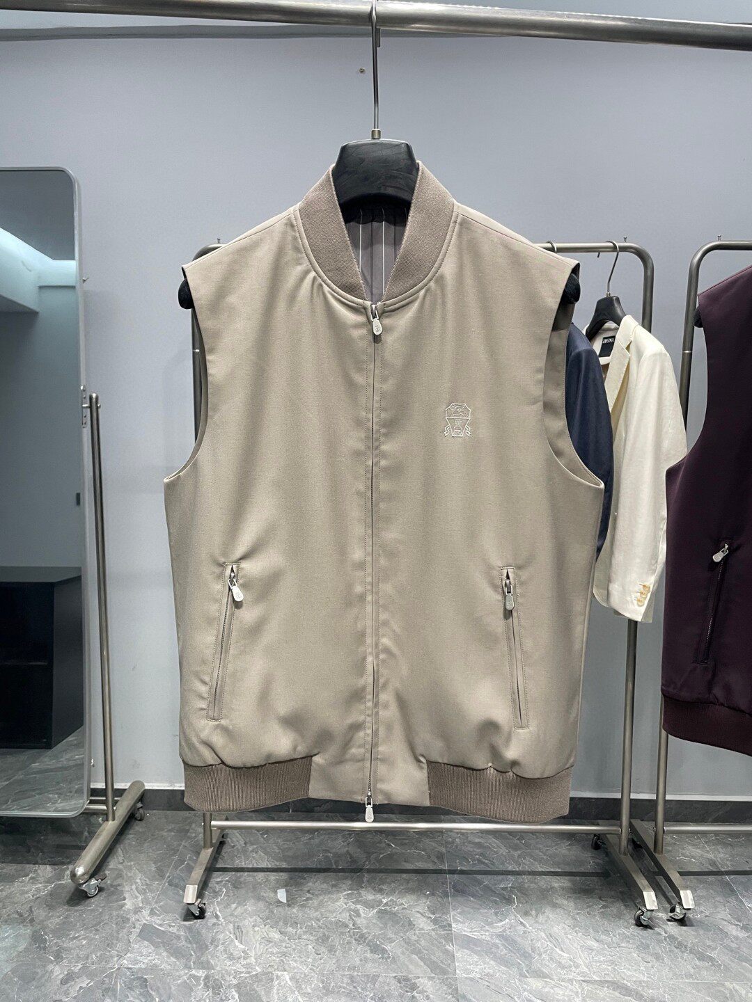 意式老钱风轻奢男装26春款羊毛混纺棒球领双拉链无袖休闲马甲外套