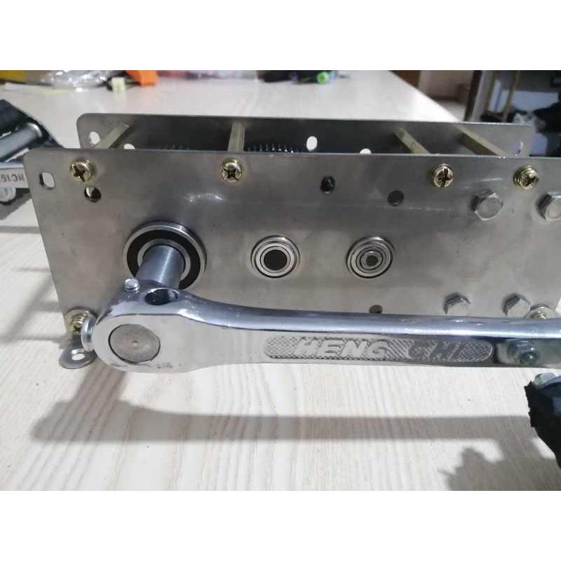直销新品脚踏增速齿轮箱m减速箱变速箱传动箱手R摇发电机朝后可定