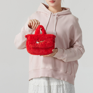 NIKE耐克红色单肩包男包女包新年款毛绒可爱人造毛斜挎包HV6119