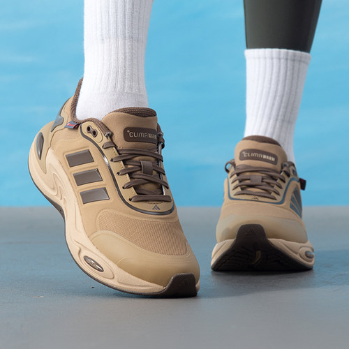 Adidas阿迪达斯男女通用跑步鞋