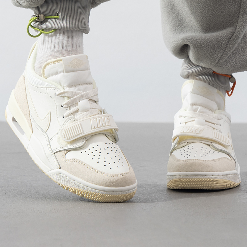 NIKE耐克官方正品女鞋秋冬新款AJ312低帮缓震运动鞋复古休闲板鞋