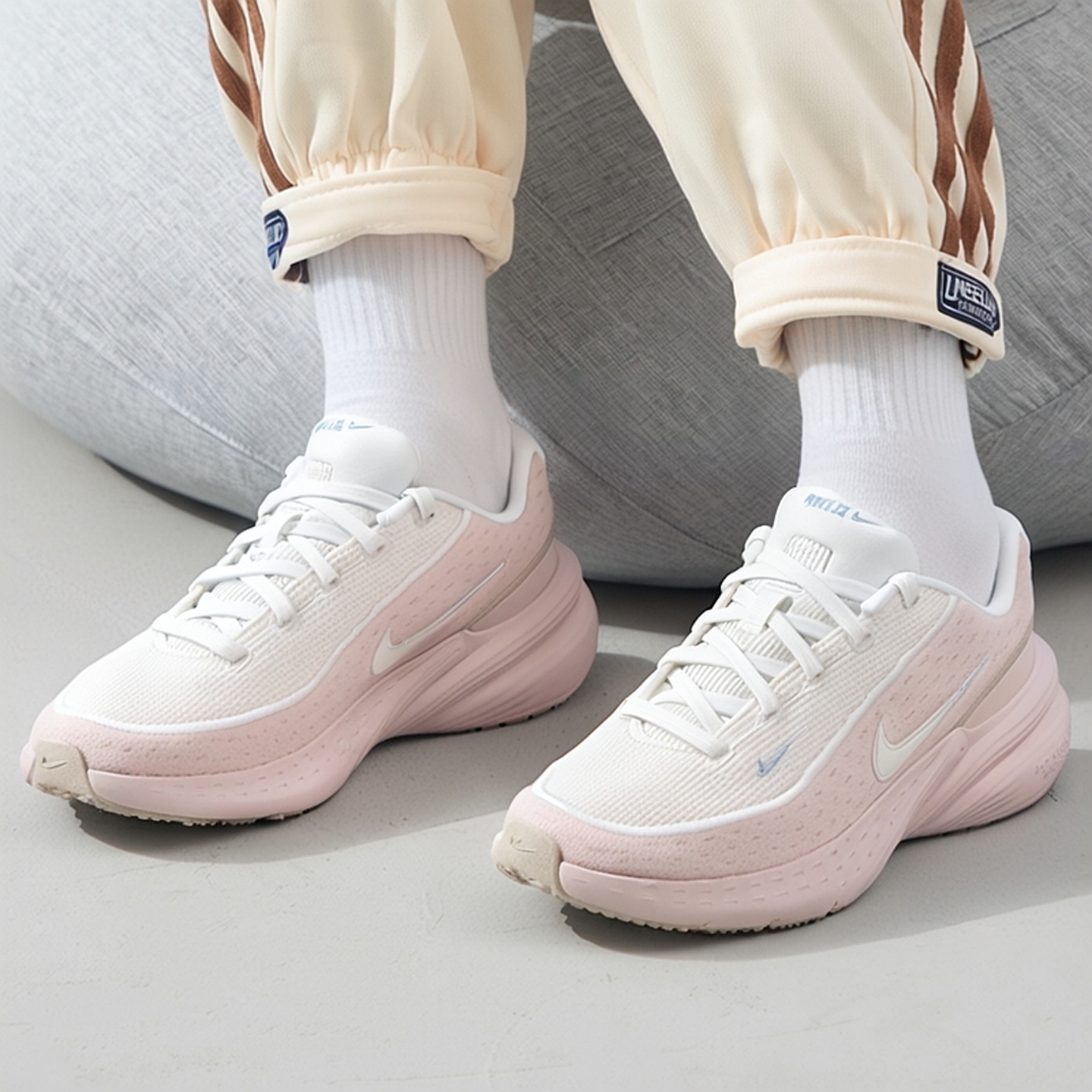 Nike耐克官方正品女鞋2025新款复古潮流休闲鞋减震运动鞋老爹鞋女