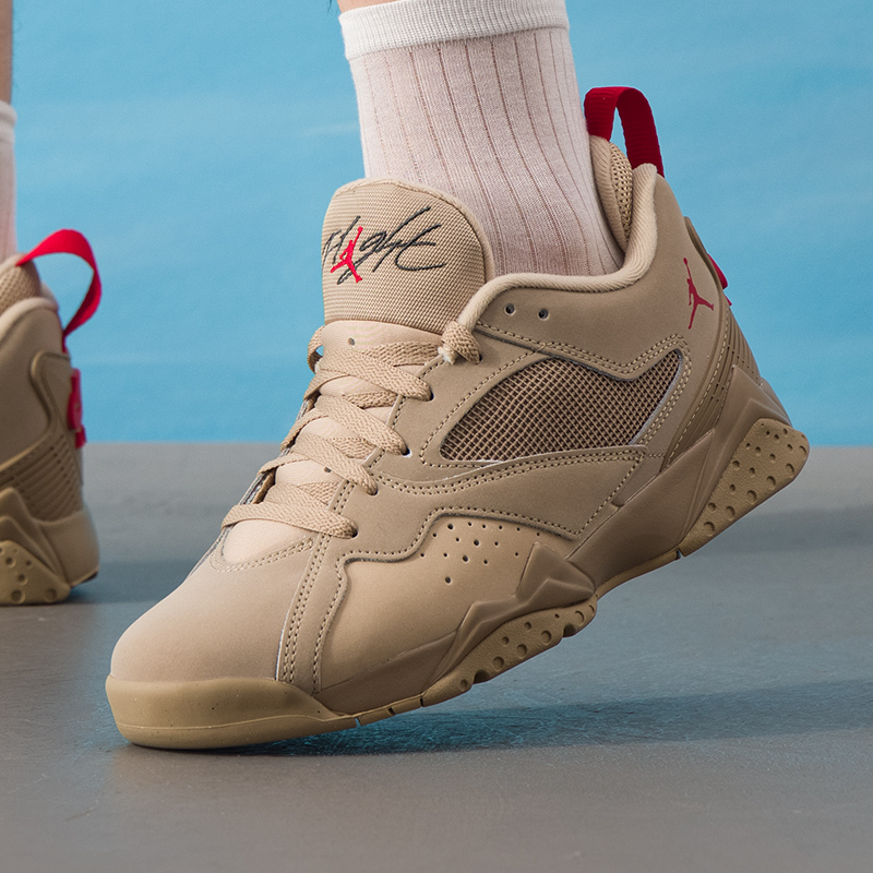 NIKE耐克官方正品男鞋秋冬新款AIR JORDAN 7耐磨篮球鞋缓震运动鞋