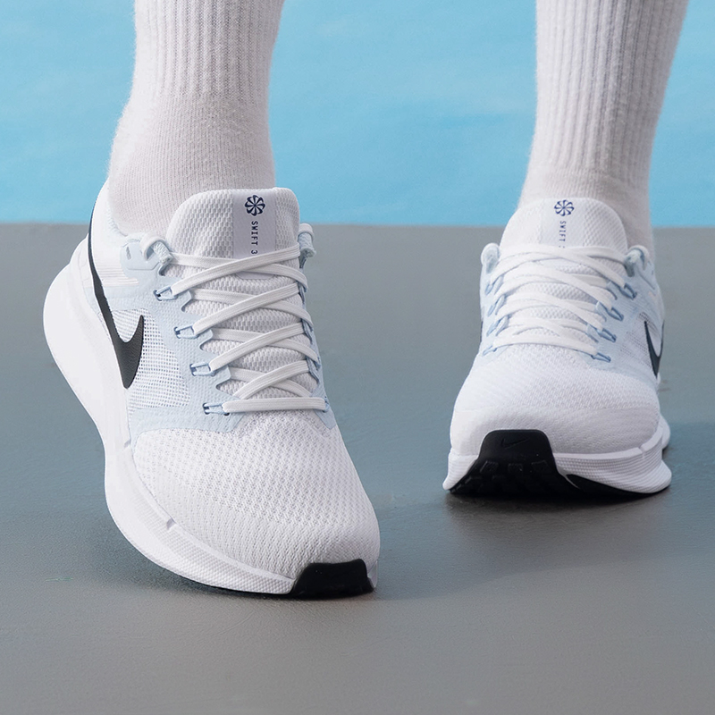 Nike耐克运动鞋男ZOOMX INVINCIBLE RUN FK 3缓震耐磨透气跑步鞋